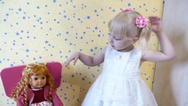 Кукла Наташа интерактивная: разговаривает, двигает ручками, моргает и шевелит губами!