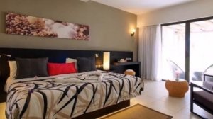 Crystals Beach Resort & Spa 4*