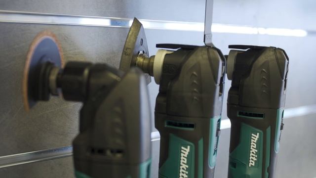 Makita DTM51ZJX3 18V accu multitool gereedschap CombiTools TV смотреть онлайн