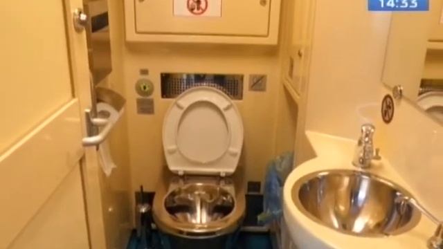 Экологически чистый пригородный поезд вышел в рейс на Кругобайкальской железной дороге смотреть онлайн