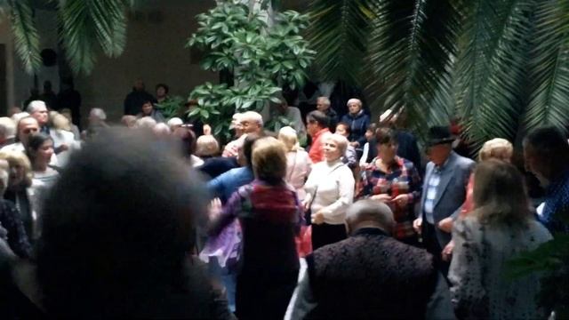 ТАНЦЫ В ДК ЖЕЛЕЗНОДОРОЖНИКОВ. 11.11.2023. (5 ЭПИЗОДОВ) ЭПИЗОД 4 смотреть онлайн