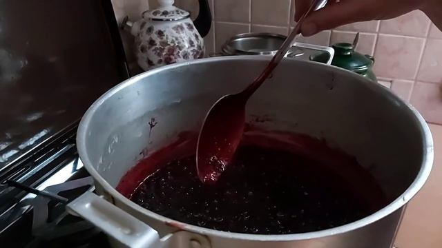 ГОТОВИМ ВАРЕНЬЕ ИЗ ЧЁРНОЙ СМОРОДИНЫ