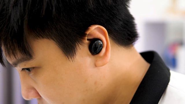 Tai nghe Nokia Comfort TWS411 & TWS411W, nghe tốt giá ngon !! смотреть онлайн