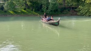 Гондола из Венеции VS гондолa из Ташкента. Venetian Gondola VS Gondola from Tashkent.