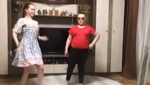 Каблучками Тук-Тук-Тук!