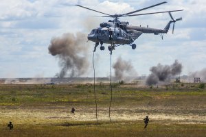 СРОЧНО! Российская авиация нанесла удары по пунктам дислокации ВСУ на краснолиманском направлении