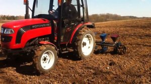 Посев медоносных трав .Фацелии+Донника .Междурядье 45см