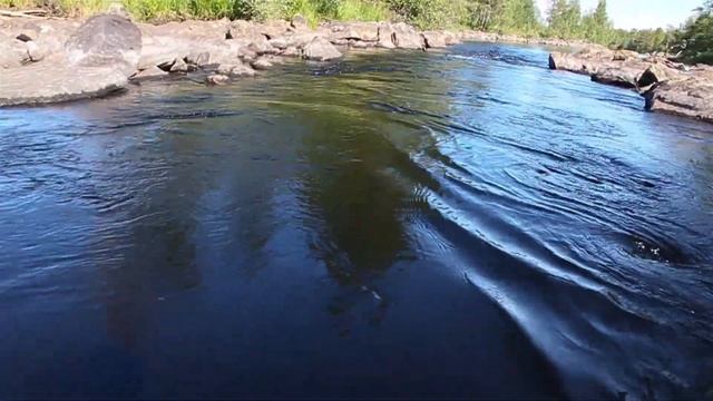 Solo Rafting in an Inflatable Kayak on Deserted Rivers and Lakes in the Wilderness смотреть онлайн