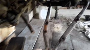 Нижний рычаг нива 21213