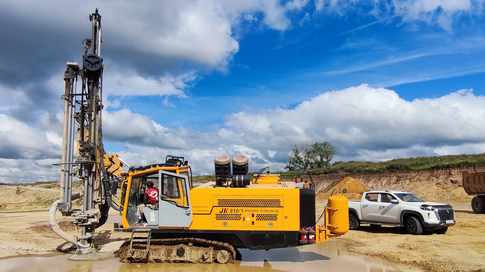 Удоканская медь  ОГР буровые станки для БВР JK Drilling - JK830-2 - Горные инструмменты