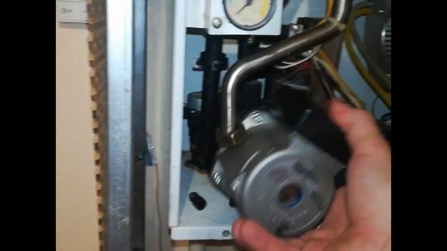 Ремонт(навьен) Navien Ace котла и замена треходового крана Navien Ace смотреть онлайн