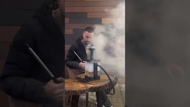 Pov: когда твоя девушка хочет чтобы ты бросил курить! #comedy #funny #movie смотреть онлайн