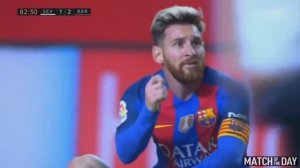 Лео Месси сняли бутсу и дали желтую карточку