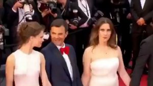 kbmood ( молода и прекрасна )