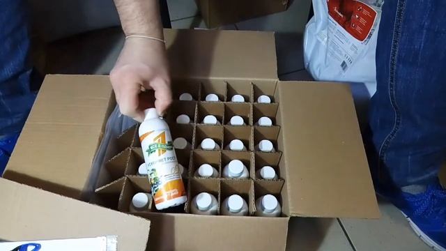 Поступление аквариумных удобрений и химии против водорослей.
