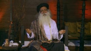 Почему все гонятся за деньгами? Садхгуру