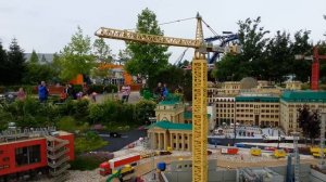 Леголенд.Управляемый подъемный кран из лего