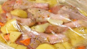 Куриные ножки с картофелем в рукаве