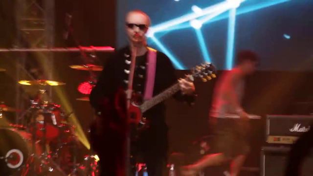 Пикник - Мышиловка (Наши в Городе) смотреть онлайн