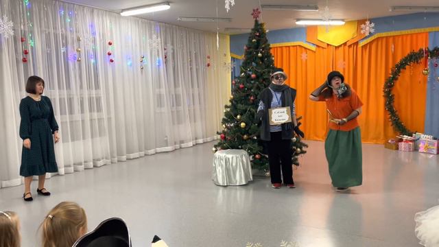 Новый год! Группа Слоники, д/с 151 22.12.2022г. смотреть онлайн