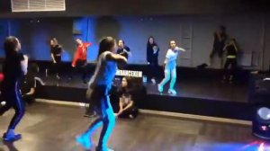 Джаз-Фанк. Танцы в стиле Джаз-Фанк. Как танцевать Джаз-Фанк. Уроки танцев. Импульсивный танец.