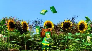 Рекламный ролик  для семечек "Карпайские". Хомяк и особенности жонглирования.