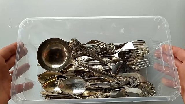 СЕРЕБРО СО СТОЛОВЫХ ПРИБОРОВ - КАК ЛУЧШЕ СНЯТЬ СЕРЕБРО? (АФФИНАЖ / МЕЛАНЖ) ДАЙТЕ СОВЕТ ПОЖАЛУЙСТА! смотреть онлайн