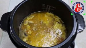 Великолепный сырный суп с грибами в мультиварке