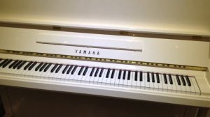 Yamaha b3 Upright Piano