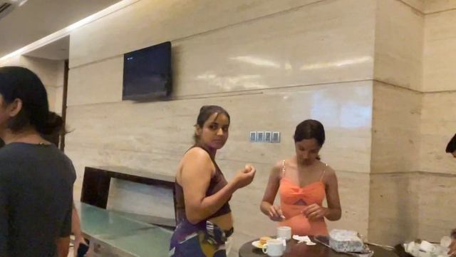 Socha Nhi Tha Delhi Mai Aisi Party Hogi ? !! Miss Teen India 2023 смотреть онлайн