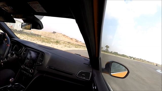 Renault Megane 4 RS track drive. смотреть онлайн