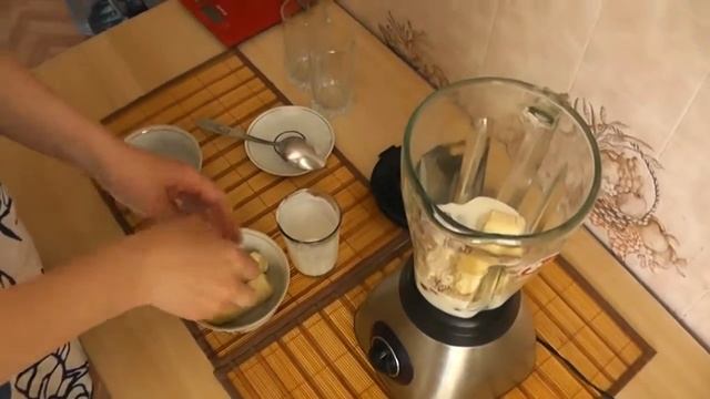 СМУЗИ - Банан+Клубника - Простой рецепт. Для похудения и не только! смотреть онлайн