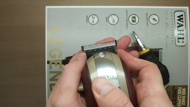 Настройка ножа на проводных машинках Wahl на примере Wahl Legend смотреть онлайн