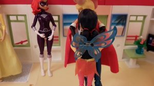 Леди Баг и Супер-Кот: Бал у Хлои (медленный танец Маринетт и Адриана).