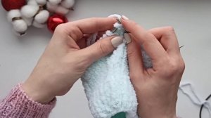 Плюшевые носочки за один вечер. Мастер класс. Вязаные носки из Ализе Софти с пяткой стронг.