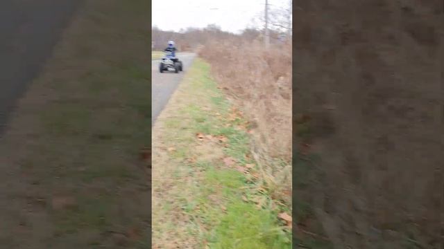 Yamaha warrior 350 vs Honda 400ex. Very close!