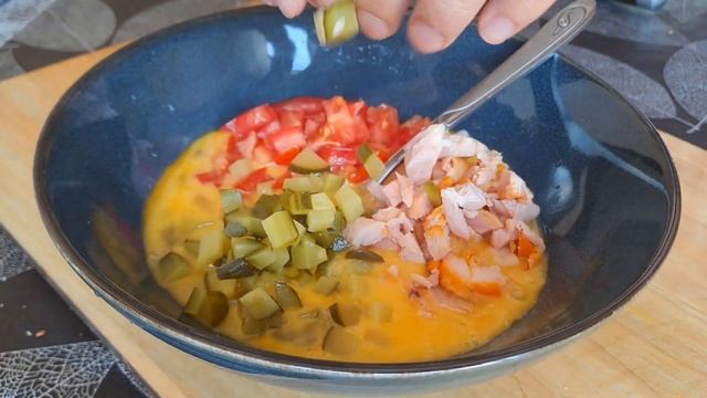 Фаршированный хлеб в духовке. Закуска для большой компании. Закрытый бутерброд. Фаршированный Батон