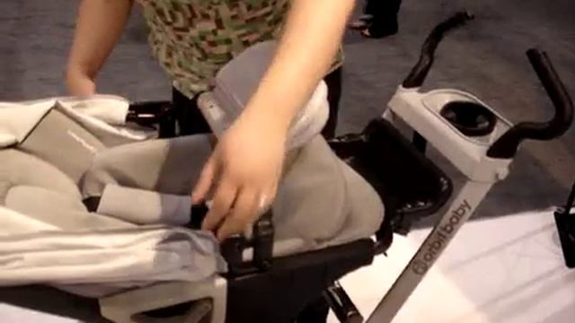 Orbit Baby G2 Stroller Demo смотреть онлайн
