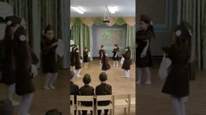 Село Пожарское  детский сад "СКАЗКА" группа ФАНТАЗЕРЫ  танец "Катюша"