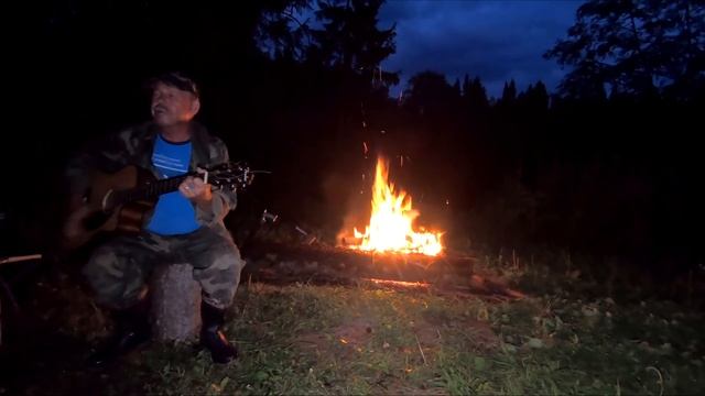 Песни под гитару у костра. Анекдот от Дмитрия Борисовича. Щука и пакет лисичек. Лето 2020 смотреть онлайн