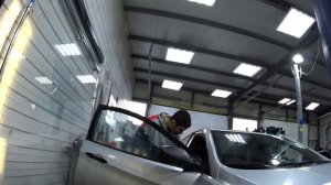 АТЕРМАЛЬНАЯ ТОНИРОВКА UltraVision Xair 80 BL на HYUNDAI SOLARIS