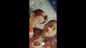 Hochland digital Папа и сын в "масках"