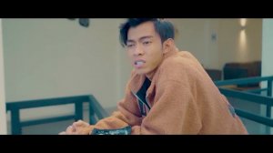 ABDI SETIAWAN - SEHARUSNYA ( Official Music Video )