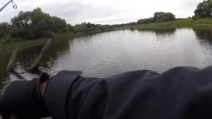 ЛОВЛЯ ЩУКИ В КОРЯГАХ С ЛОДКИ!!! РЫБАЛКА НА СПИННИНГ ЛЕТОМ В СТОЯЧЕЙ ВОДЕ!!!