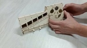 Сортировщик монет. Конструктор деревянный 58 деталей