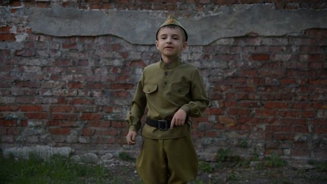 Читает Мачихин Семён, Стихотворение "Хорошо бы...", Автор Е. Благинина смотреть онлайн