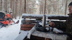 Жизнь в сибири.Рыбалка.Снегоход Irbis Dingo T-150.Пробиваю тропу от дома до реки.
