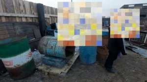 Будни приемщика металлолома. Дети принесли сдавать металл.