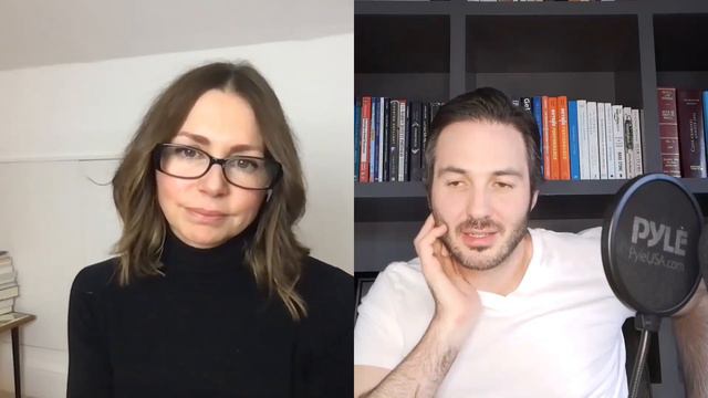 How to Compete with Big Brands as an SMB | Q&Eytan Episode 1 with Abigail James смотреть онлайн
