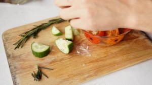 Новогодний стол без тарелок! Как легко и красиво накрыть праздничный стол. Идеи оформления закусок.